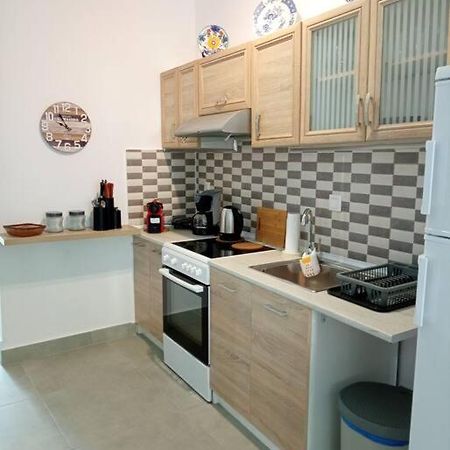 Downtown Apartment With Private Parking Rhodes City Extérieur photo