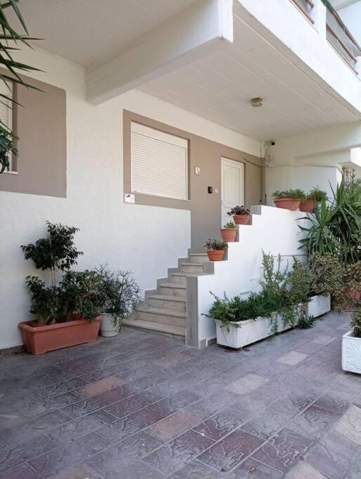 Downtown Apartment With Private Parking Rhodes City Extérieur photo